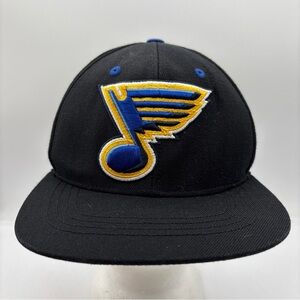 Top Of The World St Louis Blues NHL Men Black SnapBack Flat Bill Baseball Hat